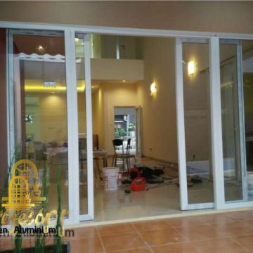 Toko Aluminium Finished Good Pintu Geser Diskon